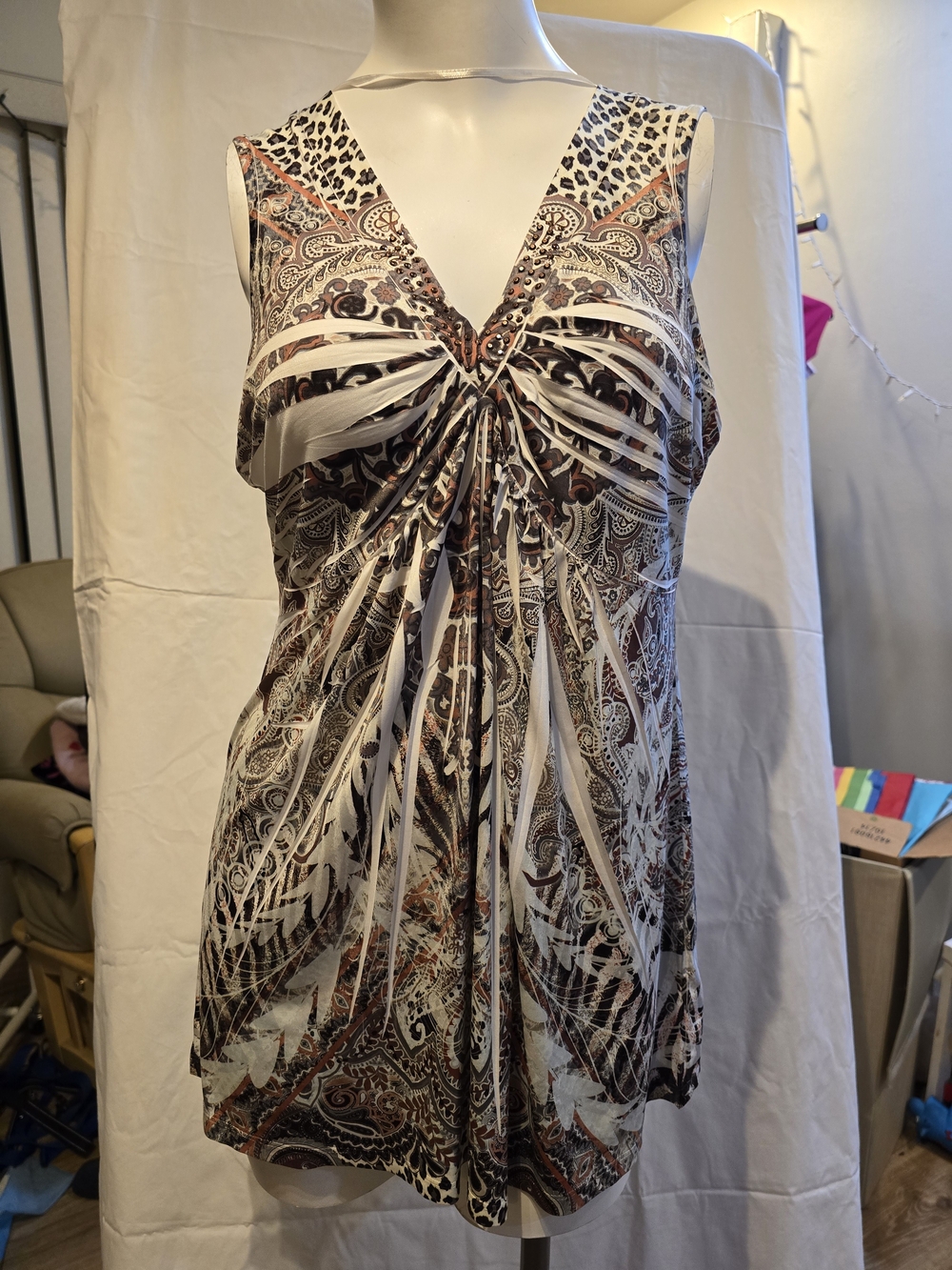 Apt. 9 Sleeveless V-Neck Paisley & Animal Print Tunic - Brown, White